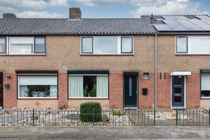 Foto 9 van Claudius Civilisstraat 13