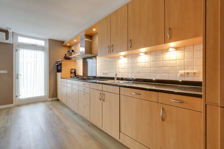 Foto 15 van Claudius Civilisstraat 13