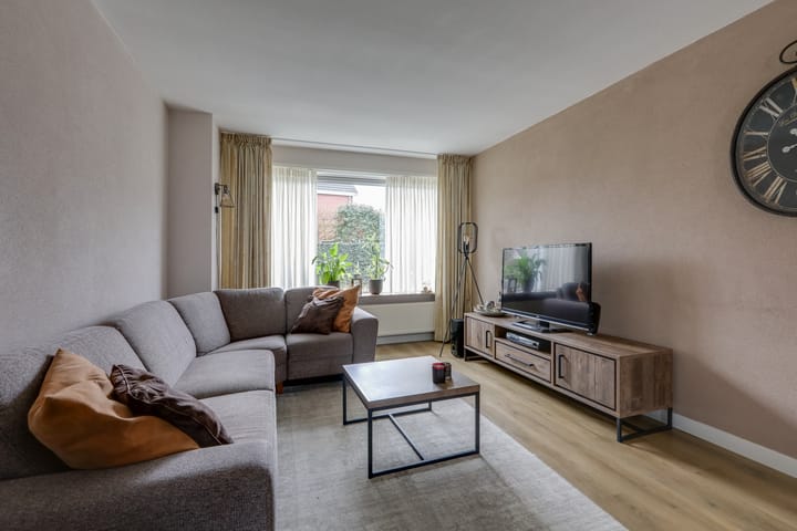 Foto 22 van Claudius Civilisstraat 13