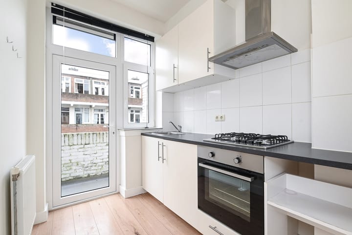 Foto 11 van Ernest Staasstraat 11