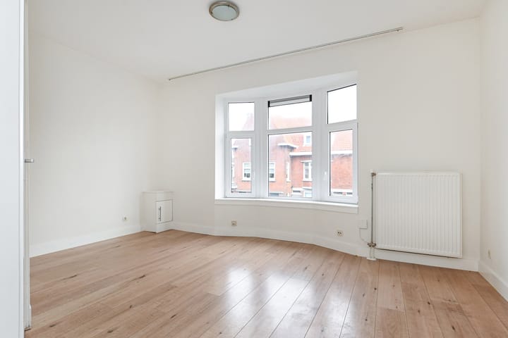 Foto 19 van Ernest Staasstraat 11