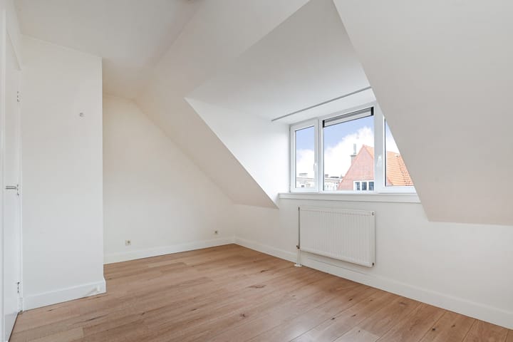 Foto 31 van Ernest Staasstraat 11