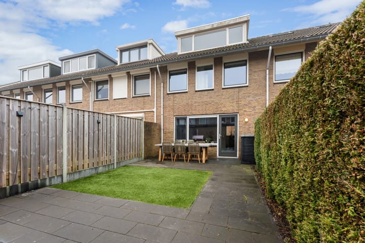 Foto 5 van Jan van Almondestraat 52