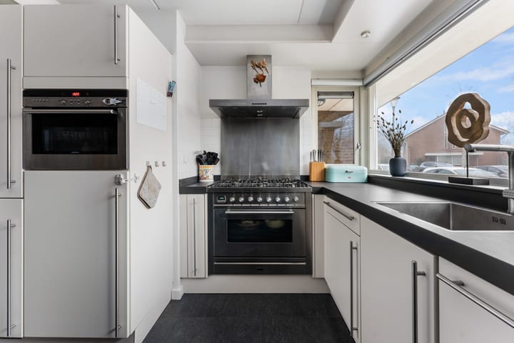 Foto 20 van Jan van Almondestraat 52