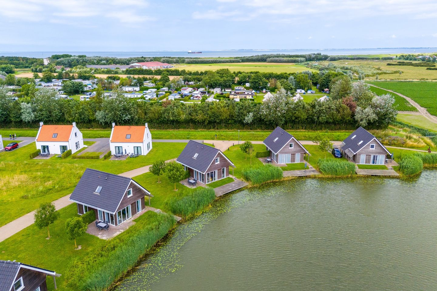 Foto 25 van Baanstpoldersedijk 4-158