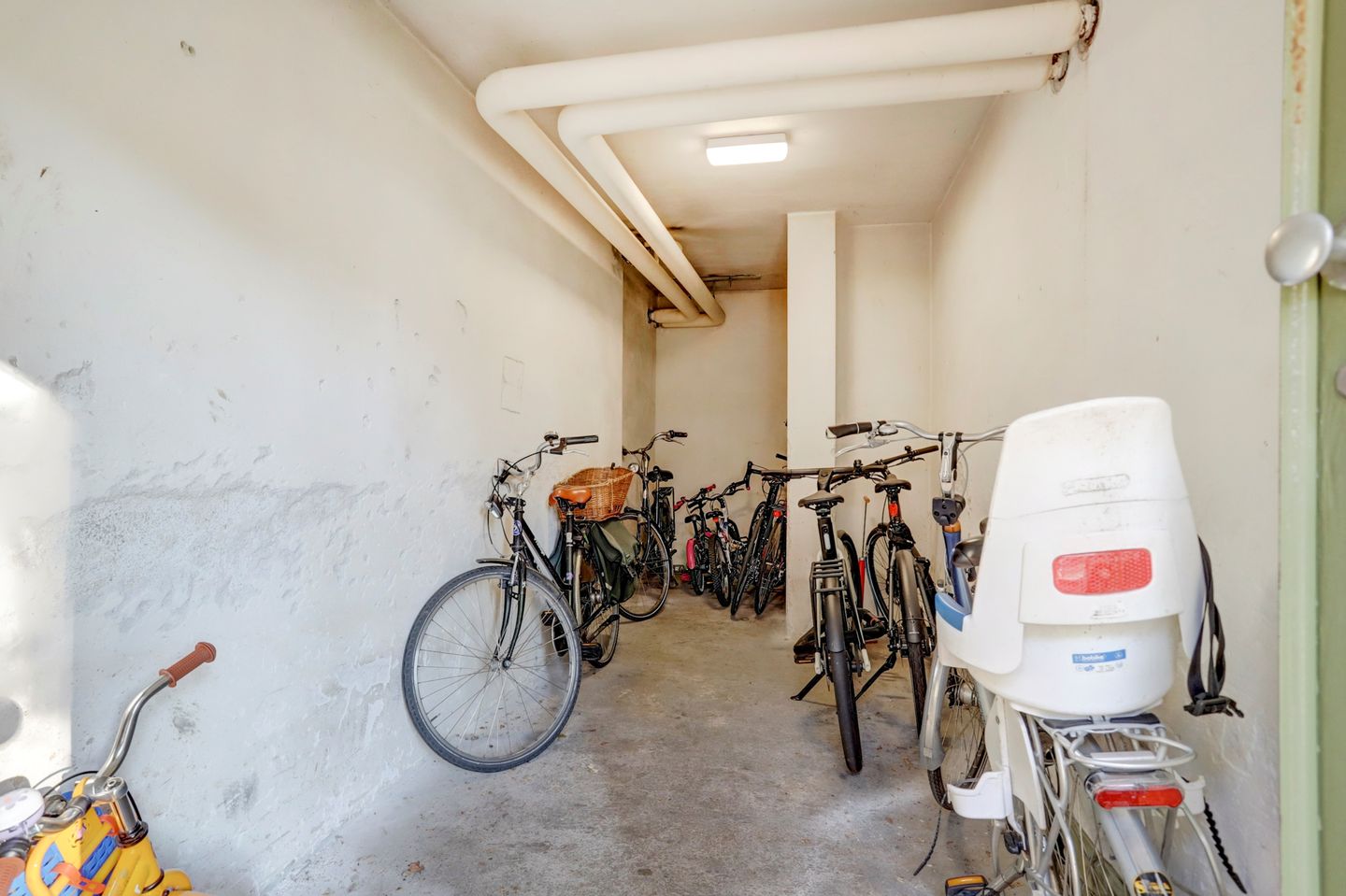 Foto 29 van Louis Davidsstraat 73