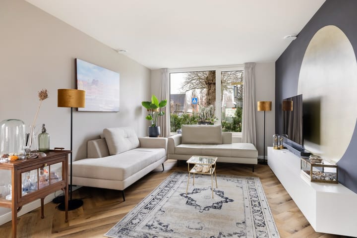 Foto 10 van Dorpsplein 2