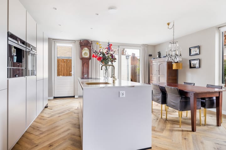 Foto 18 van Dorpsplein 2