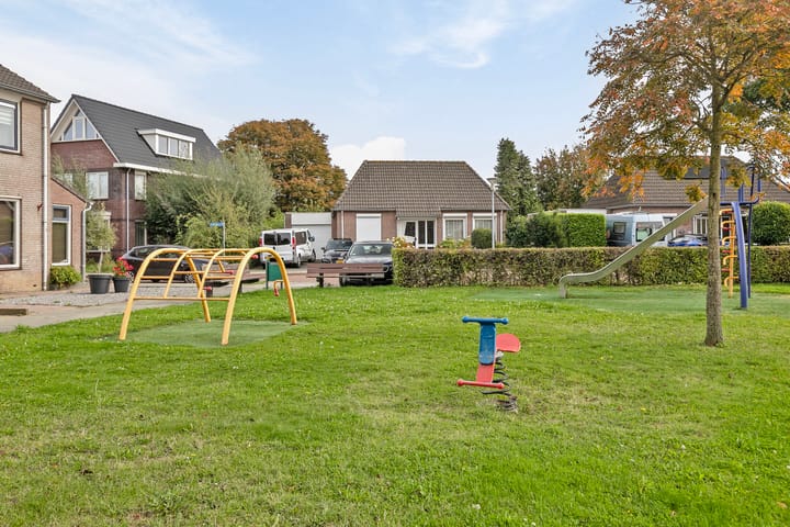 Foto 36 van Peerakker 14