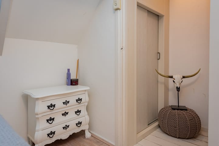 Foto 15 van Buiten Hofstraat 43