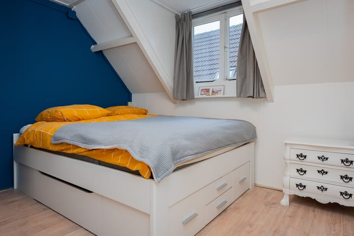 Foto 18 van Buiten Hofstraat 43