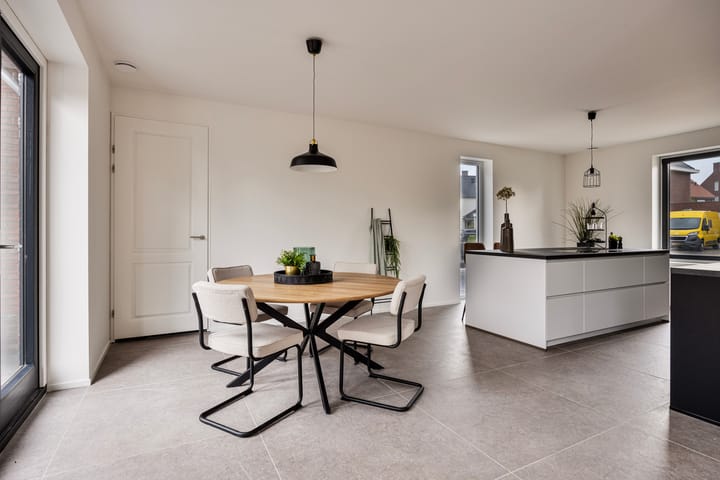 Foto 7 van Pijlkruid 5