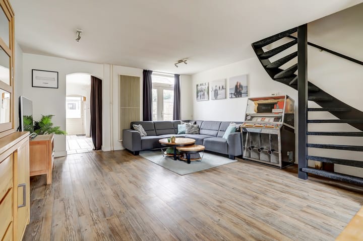 Photo 11 of Schepenenstraat 18