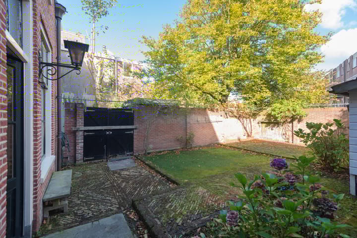 Foto 18 van Antoniestraat 55