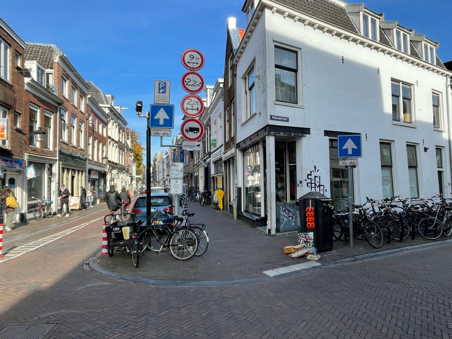 Foto 4 van Nicolaasstraat 1