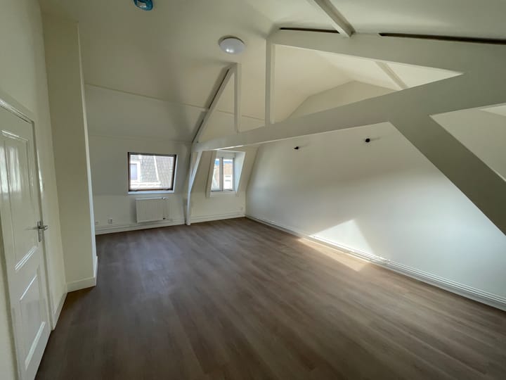 Foto 17 van Nicolaasstraat 1