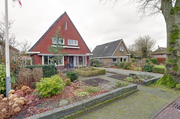 Foto 3 van Laaghalerstraat 8