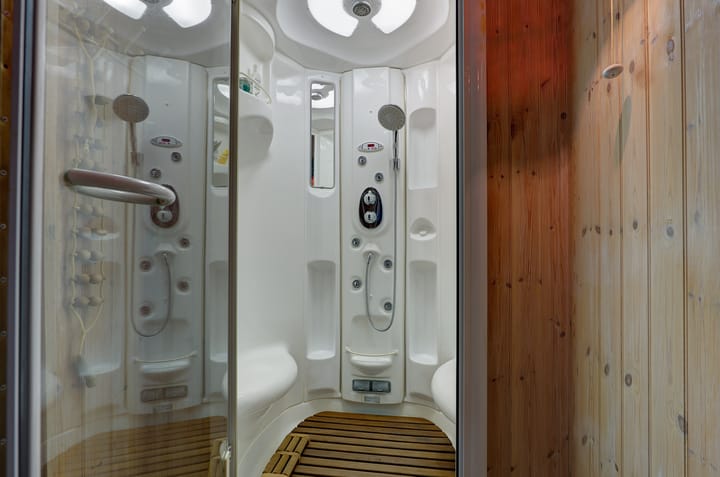 Photo 15 of Laaghalerstraat 8