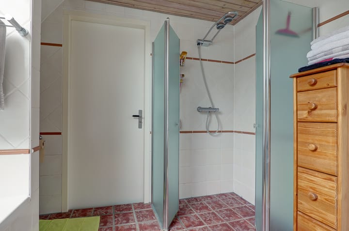 Photo 27 of Laaghalerstraat 8