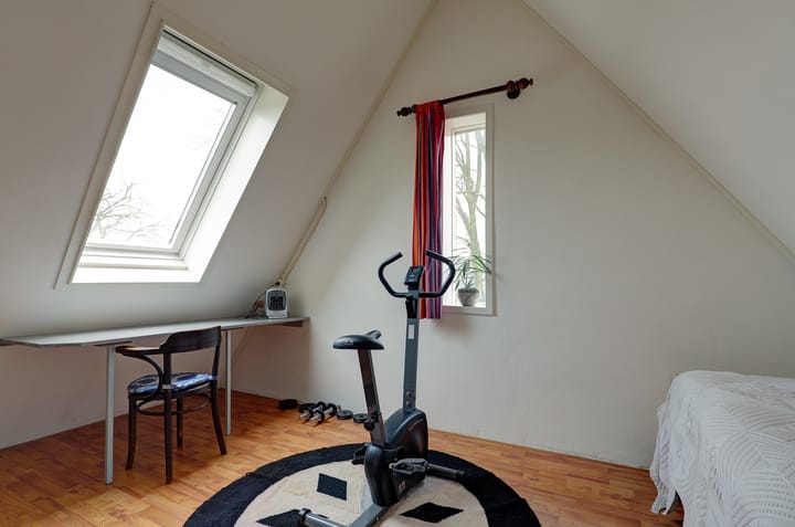 Photo 32 of Laaghalerstraat 8