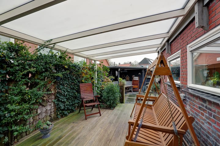 Photo 33 of Laaghalerstraat 8