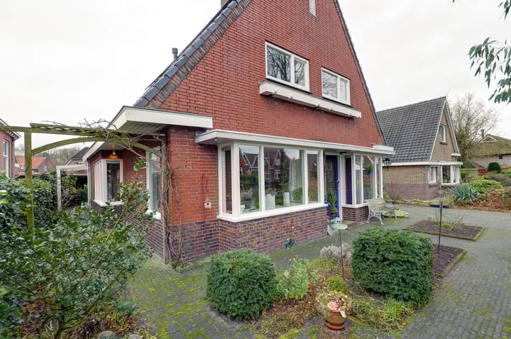 Photo 38 of Laaghalerstraat 8