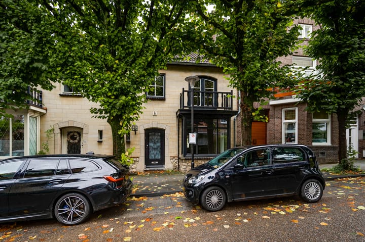 Foto 1 van Emmalaan 10