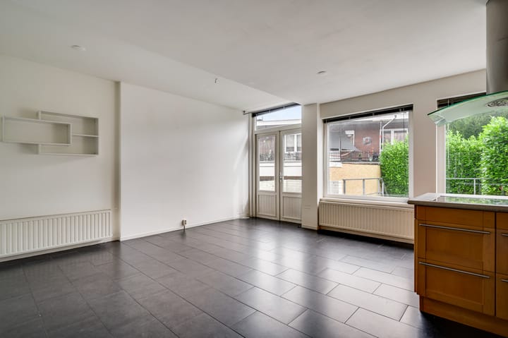 Foto 8 van Emmalaan 10