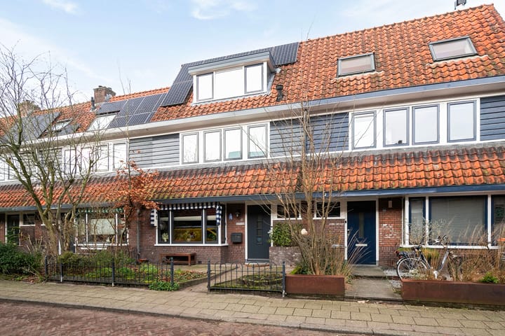 Photo 36 of Roerstraat 22