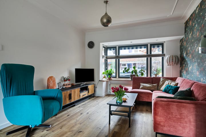 Photo 7 of Roerstraat 22