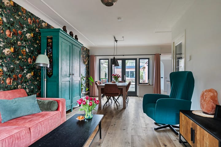 Photo 2 of Roerstraat 22