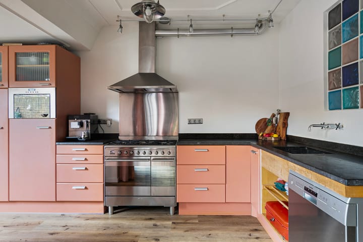 Photo 9 of Roerstraat 22