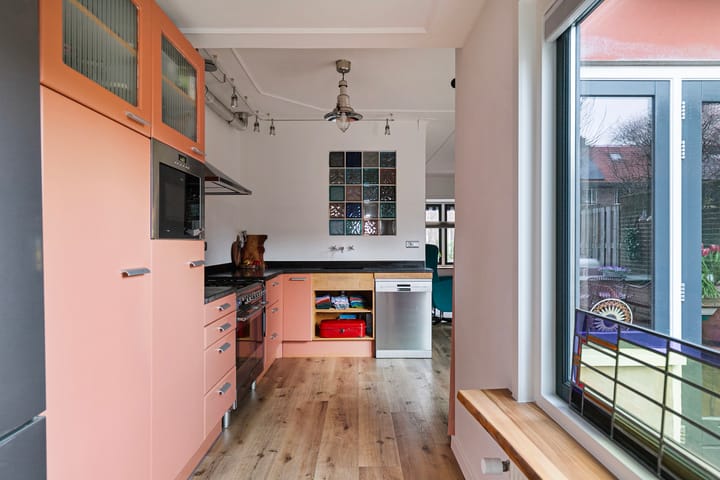 Photo 10 of Roerstraat 22