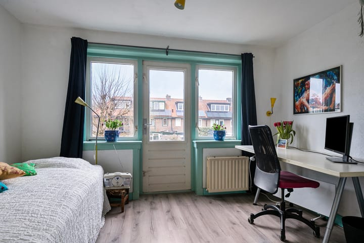 Photo 13 of Roerstraat 22