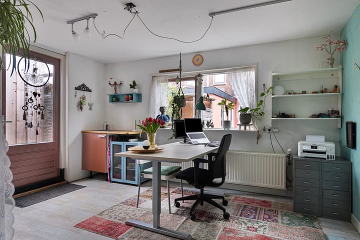 Photo 29 of Roerstraat 22