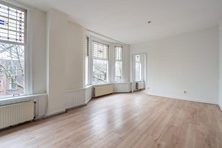 Foto 2 van Graaf Florisstraat 23-B02