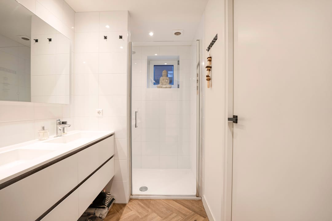 Foto 13 van Oud-Loosdrechtsedijk 113-CAA5