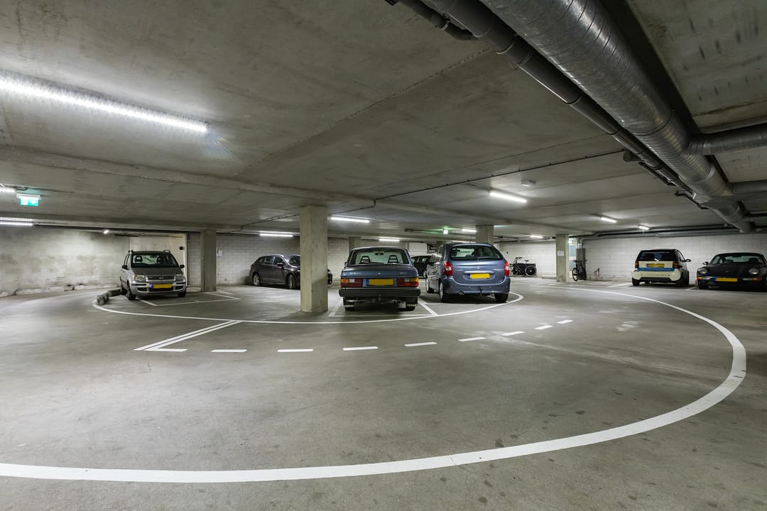 Foto 26 van Sarphatistraat 672