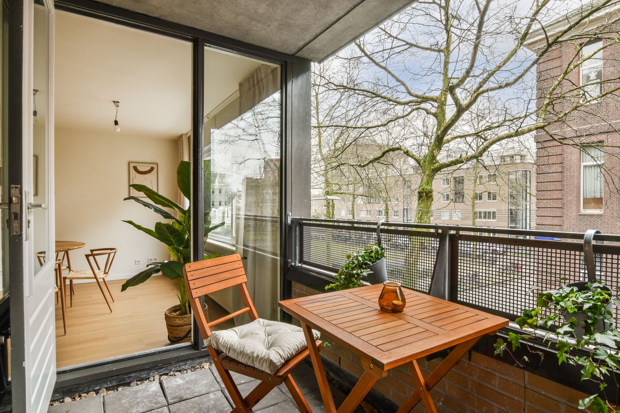 Foto 3 van Sarphatistraat 672