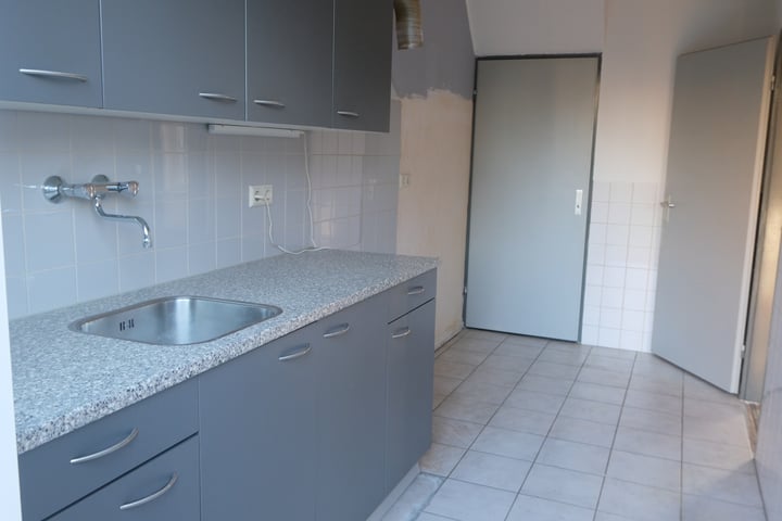 Bekijk foto 4 van Crommen Camp 42