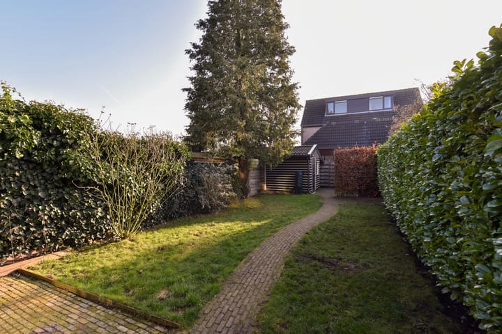 Foto 28 van Doude van Troostwijkstraat 14