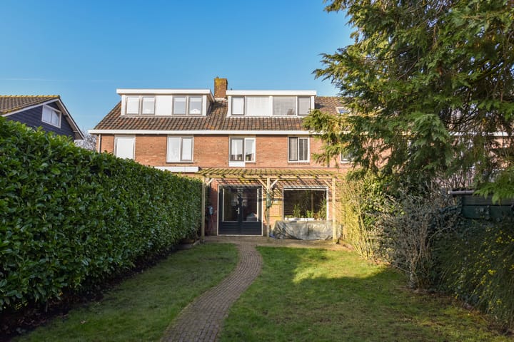 Foto 29 van Doude van Troostwijkstraat 14