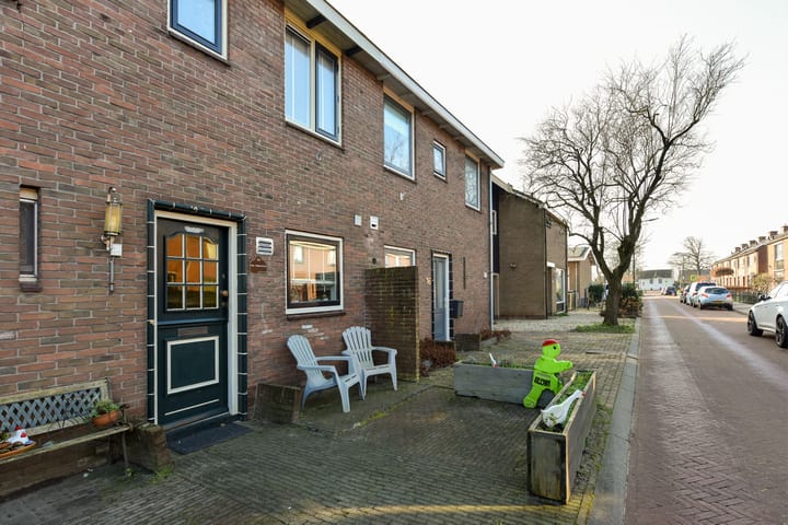 Foto 32 van Doude van Troostwijkstraat 14