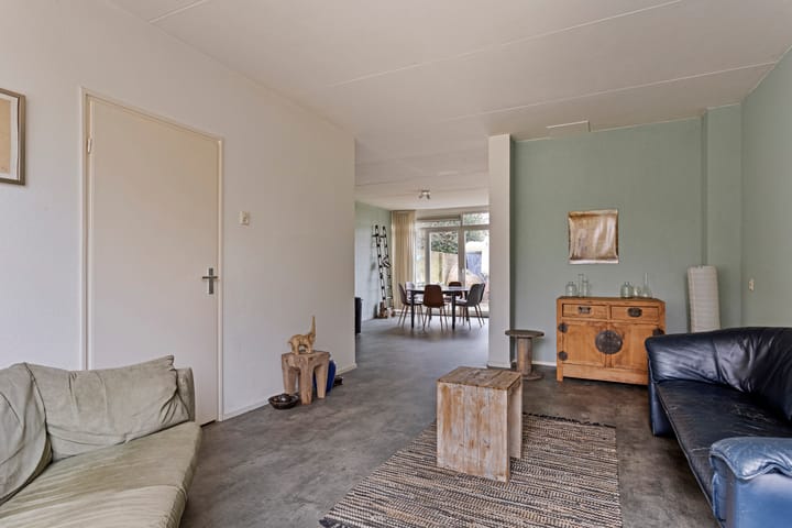 Photo 15 of Eduard Schilderinkstraat 130