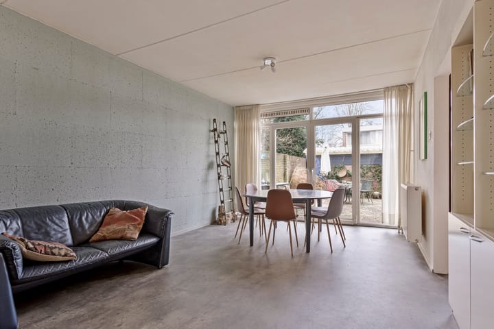 Photo 16 of Eduard Schilderinkstraat 130