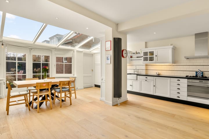 Foto 2 van Van Riebeecklaan 37