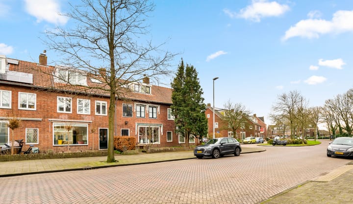 Photo 6 of Van Riebeecklaan 37