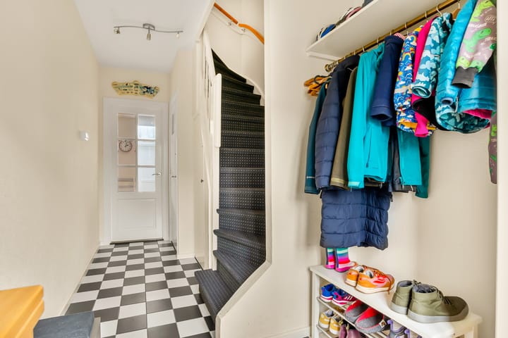 Photo 9 of Van Riebeecklaan 37