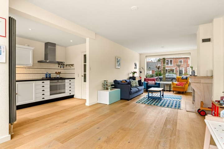 Foto 17 van Van Riebeecklaan 37