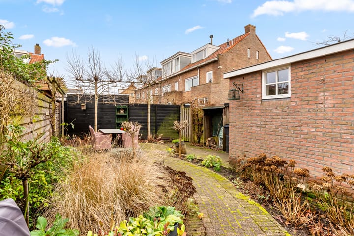 Foto 24 van Van Riebeecklaan 37